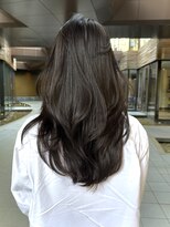 シティ オモテサンドウ(CITY omotesando) レイヤーカット バタフライレイヤー 顔まわりカット 海外ヘア