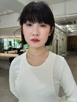 ハニーシブヤ(HONEY shibuya)&nbsp;耳かけワンレングスボブ/ダークグレージュ/ミニボブ