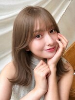 バイオレット ヨコハマ(Violet Yokohama) 顔まわりカットくびれヘアハニーベージュFU-33