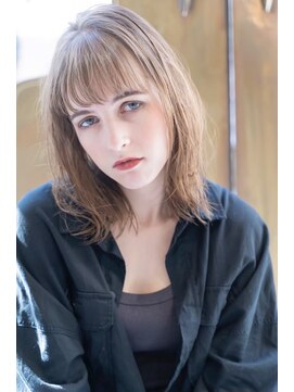 テイラー(Taylor) 【Taylor】大宮　ハイトーンカラー×大人外ハネミディ