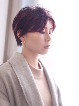 ヨハ ク ハンサム柔らかショート