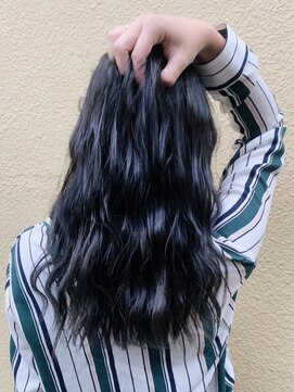 リンダ(LINDA) 【LINDA 野崎絢】デザインカラー／ビリジアングリーン