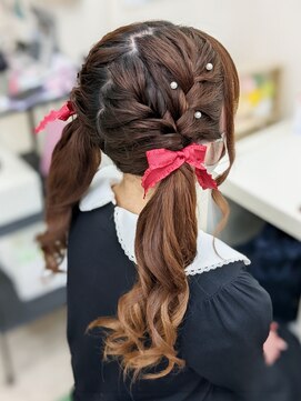 ヘアーメイク ティアラ(Hair make Tiara) ツインテールアレンジ☆+゜