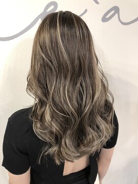 ラウレア(Laule'a) コントラストハイライト