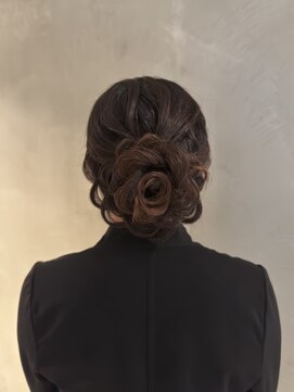 サロンドワン(SALON DE 1) #薔薇ヘア