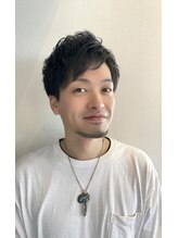 サロン ド リバティ(SALON DE LIBERTY) 小山田 俊輔