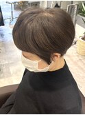 くびれショートボブ40代50代グレイカラー白髪ぼかしハイライト