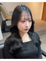 シュリー(SRee)&nbsp;前髪カット/顔周り/ヘアセット/韓国/トリートメント/カラー