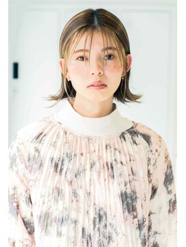 トクテ 高円寺(tokute) くびレイヤーエモージュ前髪ピンクベージュワンカール【高円寺】