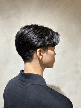 ニコ トウキョウ ヨコハマ(nico) センターパートニュアンスパーマメンズカット