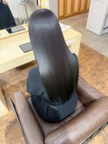 ユラギフロムユイマァル 水島店(YURAGI from YUIMARL)&nbsp;くせ毛うねりパサつき乾燥解決20代30代40代髪質改善ストレート