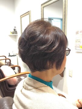 ヘアー グリーン(hair green) 50代60代70代/ショートパーマ/エレガントショート