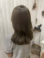 ムーナ(Muwna)&nbsp;ロングスタイル