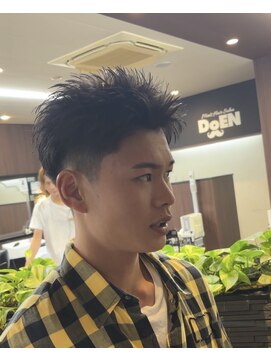 ドゥーエン(DoEN) スパイキーショート