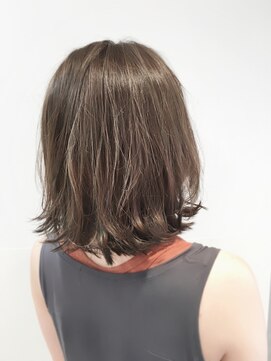 ミルト(mirto) 【外国人風カラー】細ハイライト×ナチュラルベージュ