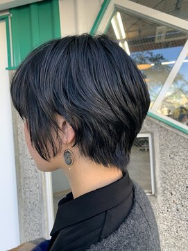 ブッディ(BDY) オイル仕上げで抜け感バッチリ☆レディースショート