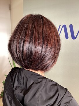 ウエーブ 大人可愛いBob &上品ハイライト