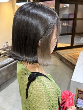 ロロネー 梅田(Lolonois) 髪質改善カラー×インナーカラー