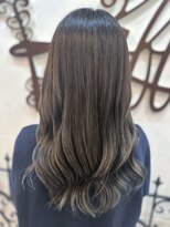 ラフューネ ヨコハマ(Raffune Yokohama)&nbsp;シルバーベージュ/Raffune Yokohama/宮本麻帆