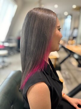 テラス ヘアアンドボタニカル(terrace) インナーカラー/10代20代30代/姪浜