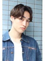 ブークル(boucle)&nbsp;センターパート　ニュアンス毛流れパーマ