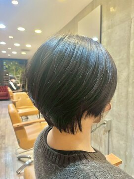 ヘアーアンドメイク ファット(Hair&Make PHAT) 20代30代40代大人可愛い森ガール風小顔ワンサイドショートボブ
