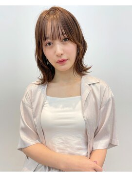 クク(coucou) 暖色カラー×ミディアムボブ