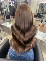 ペレ 栄 アネックス(PELE栄ANNEX)&nbsp;韓国 くびれロング レイヤー ワンホンヘア 小顔前髪