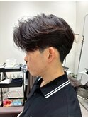 毛流れセンターパートニュアンスパーマカルマヘアメンズパーマ