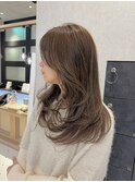 扱いが楽な大人ロングレイヤーカット