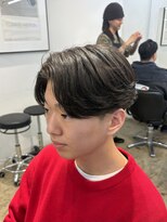 ザデイ カットアンドカルチャーショップ(THE DAY CUT&CULTURE SHOP)&nbsp;ニュアンスパーマ/フェザーパーマセンターパートシャドウパーマ