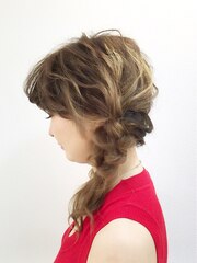 ゆるふわ三つ編みおさげ　ヘアセット