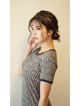 アジュール ヘアデザイン(Aju r hair design) ☆ハイライト×シニヨンアレンジ☆