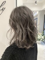 オースティン 錦糸町(AUSTIN)&nbsp;『AUSTIN銀糸町』無造作カール×イルミナカラーハイライトロング