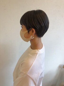 ラウラコア(RauRa+KOA) 刈り上げ★コンパクトショート