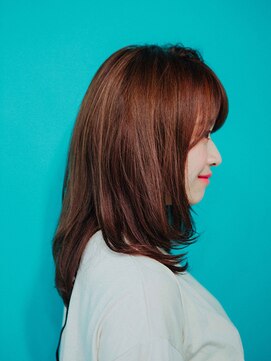 ナウラ(Naurra) つやモテセミロング/20代/30代/40代/水島/倉敷