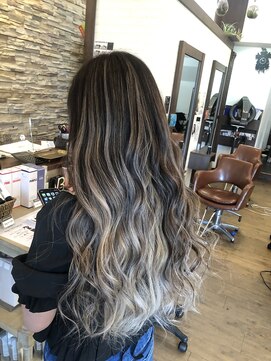 フリーク つくば店(FREAK) 外国人風バレイヤージュ