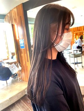 ヘアラウンジ アングゥ(hair lounge ungu) ナチュラルピアスカラー