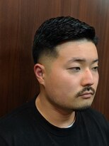 トウキョウバーバーヴァッシュ 神保町店(Tokyo Barber VASH) スキンフェード七三