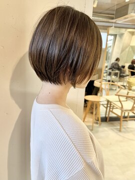ミィ 表参道(mee.) 切りっぱなしボブ/エアリーロング/美髪/ピンクブラウン/ 表参道