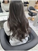大人前髪アイスグレー韓国小顔レイヤー重めロングオリーブ