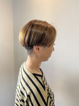 イッヒ 茅ヶ崎(IHHI) デザインカラー茅ヶ崎/カウンセリング/ハイライト/インナー