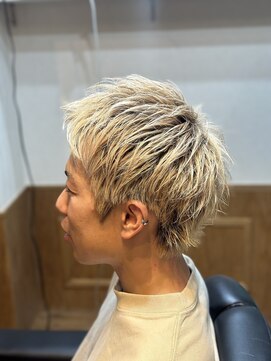 ボブ(BOB) スパイキーショート・ハイトーン