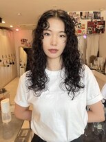 グリフィカ(grifica)&nbsp;ハードなcurly パーマ