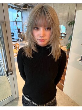 ローウェ 三軒茶屋(Louwe) 三軒茶屋/System/イルミナ/ブリーチ/インナー/韓国/髪質改善