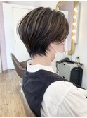 ショートボブ