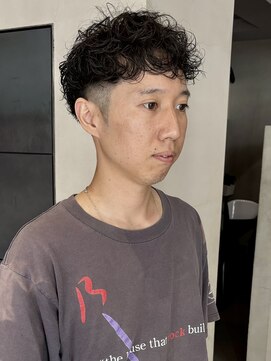 ヘアー アイス ルーチェ(HAIR ICI LUCE) メンズ/刈り上げ/ショート/大人/渋め/20代30代/眉毛/大矢