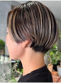 大人可愛い30代40代50代小顔◎マッシュショートボブハイライト