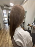 ロング×ベージュカラー