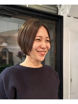 カウチ(Kauti) ショートボブ